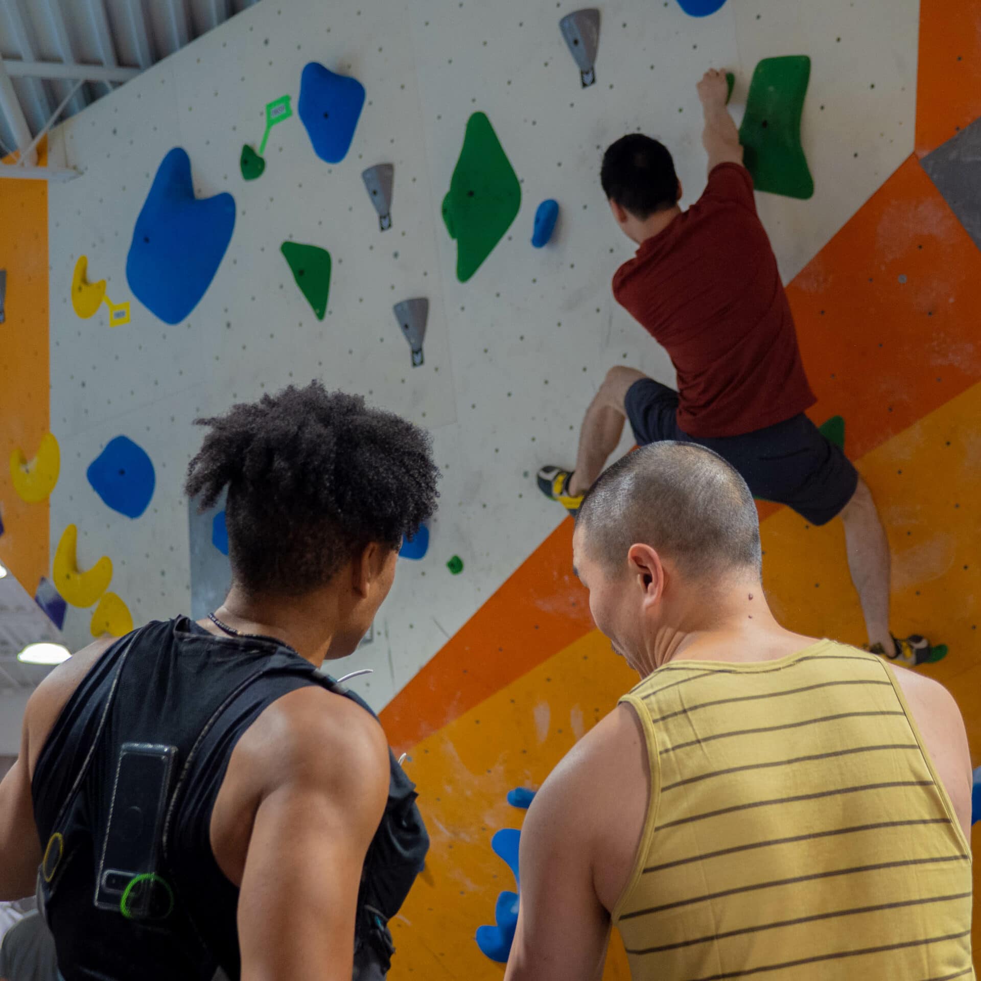 Benefits of Training at a Rock Climbing Gym